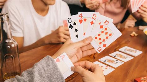 play cards online with people.